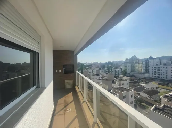 Apto 02 Dorm. Sendo 01 suíte 75m² - Itacorubi!