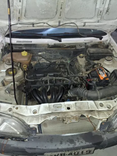Ford Courier 1.6 L/ 1.6 Flex 2011