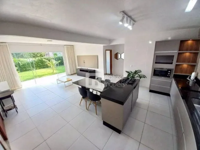 Casa Residencial para venda e locação, Campeche, Florianópolis - CA1122.