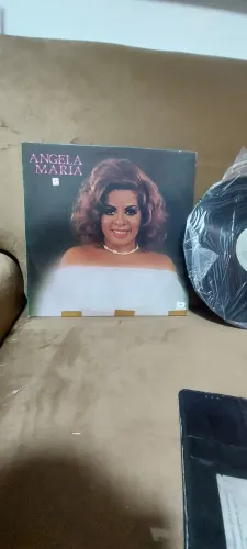 Lp Vinil Angela Maria lançado em 1977 em Excelente estado