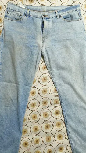 Calça Levis 46 (2 modelos)