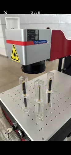 Máquina de gravação a laser 