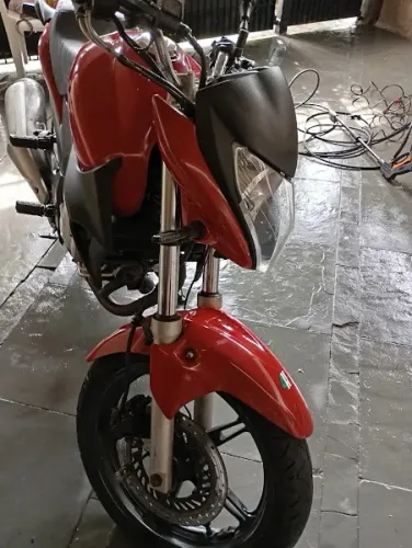 CB 300R GASOLINA