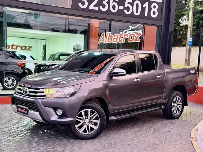 Toyota Hilux CD 4X4 2.8 Diesel Aut. 2017