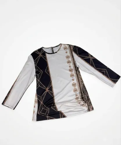 Blusa manga longa lança perfume