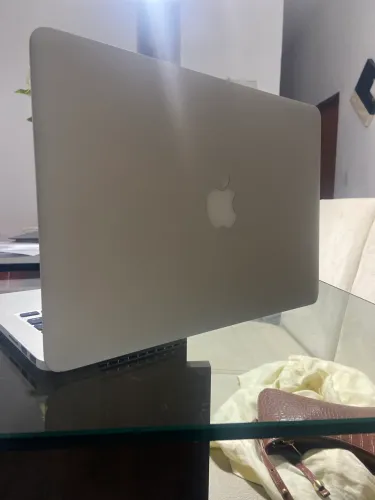 Mac Book