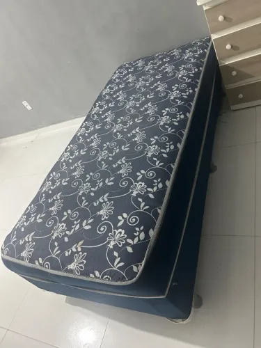 Cama de solteiro