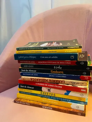 Encha a sua biblioteca: livros da literatura