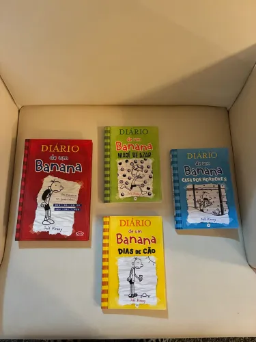 Kit livros Diário de um Banana - 04 unidades