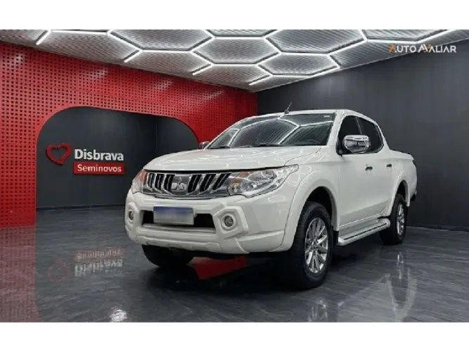 Mitsubishi L200 Triton Sport HPE-S 2.4 CD Dies. AUT 2017