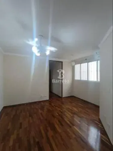 Apartamento com 3 dormitórios para alugar, 70 m² por R$ 1.800/mês - Cláudia - Londrina/PR