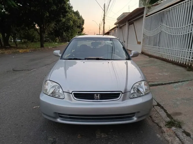 Honda Civic Sedan LX 1.6 16V Mec. 4P 1998