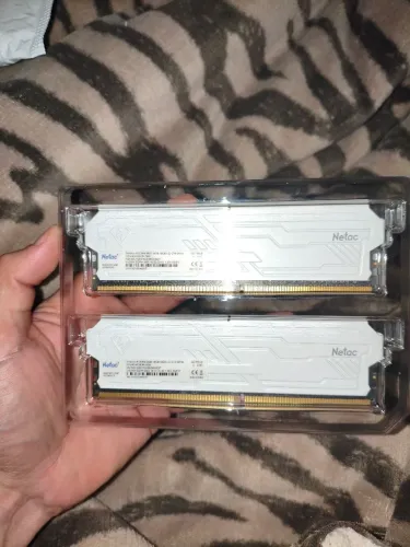 Memória RAM DDR4 3600MT/s NETAC shadow