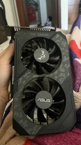 Placa de vídeo GTX 1650S tuf gaming