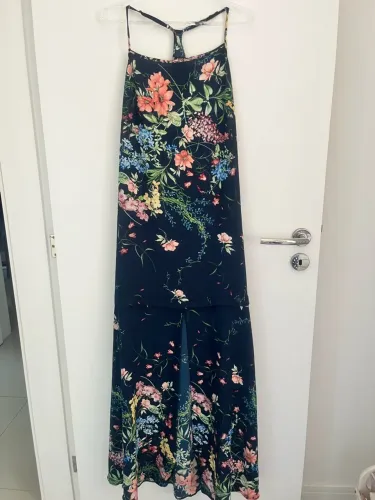 Vestido longo com flores