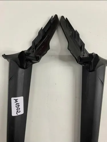 Suporte Frontal Bolha Parabrissa Honda SH 300i 