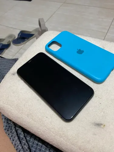 Troco iPhone 11 por Android similar