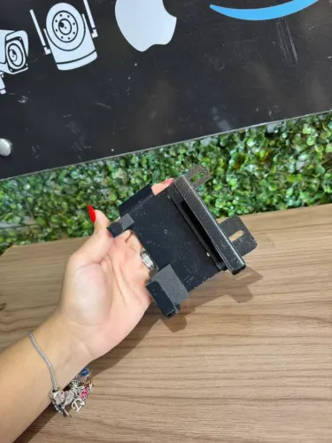 Suporte de Celular para Moto de Ferro e Ajustável - Ideal para biz
