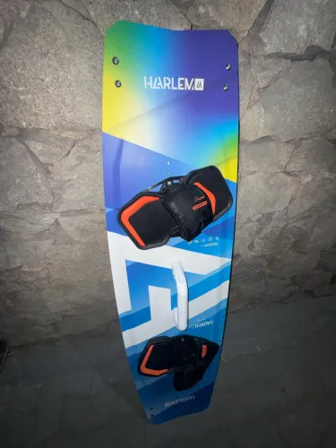 Harlem Launch 138x41,5cm 2025
