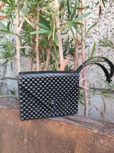 Bolsa Clutch Melissa preta