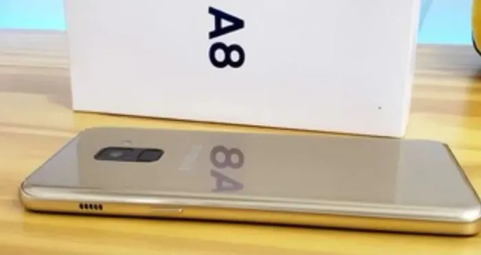 Celular Samsung Motivo Da Venda: INSS/Preciso comprar um remédio pra fazer o desmame dele
