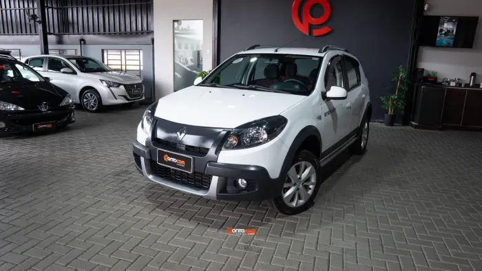 Renault Sandero Stepway Hi-power 1.6 8V 5P 2014