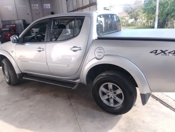 Mitsubishi TRITON SR80 2.4 CD 4X4 TB AUT. 2008