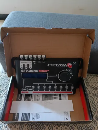 vendo um processador de áudio Stetsom 2848