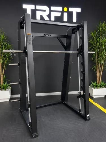 Vendo Smith machine última unidade do nosso showroom.