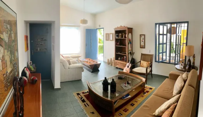 VENDO CASA EM PONTA NEGRA COM PISCINA