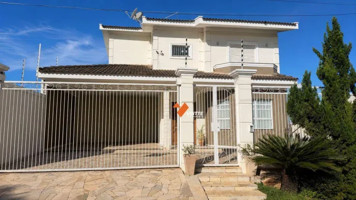 Sobrado com 3 dormitórios à venda, 400 m² por R$ 1.150.000,00 - Parque Higienópolis - Pres