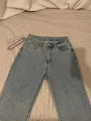 Calça jeans listrada (nova - com etiqueta)