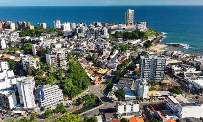 Apartamento no Rio Vermelho 3/4 vista | Rooftop com Vista Panorâmica para Salvador