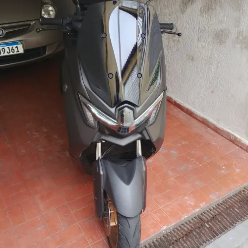 Nmax 2025