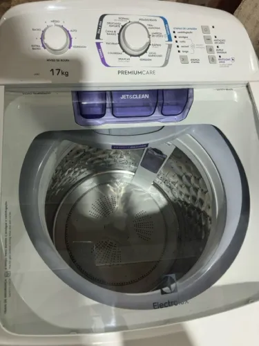 Máquina de lavar Electrolux- 17kg funcionando perfeitamente!