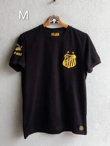 camisa comemorativa Athleta Santos Pelé 1.000 Gols na cor preta
