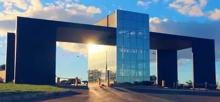 Lote em Condomínio Maravilhoso com Segurança Lazer e Área Verde