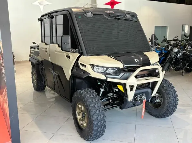 Can-Am Defender Max Limited H10 - 2024