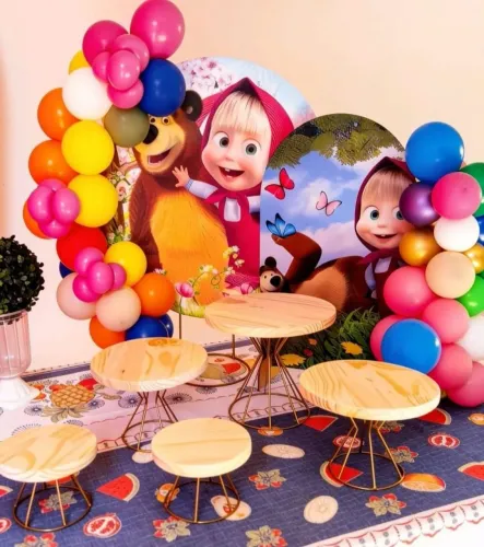 Decoração pegue e monte
