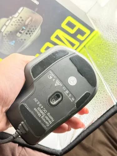Mouse gamer com fio