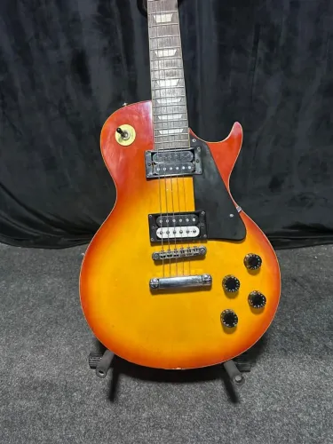 Guitarra Golden lespaul 