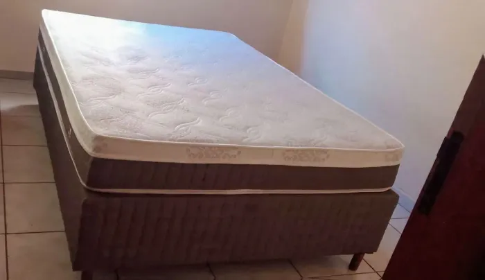 Cama Box Casal Ler ó anúncio 