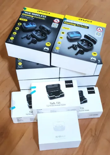 Lote de 12 Fones de Ouvido TWS Novos c/ Defeito