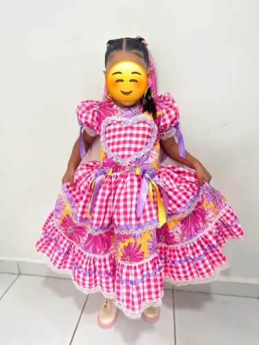 Vestido junino + acessórios de cabelo
