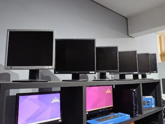Monitores De Pc Com Ótimos Preços À Partir De R$ 80,90