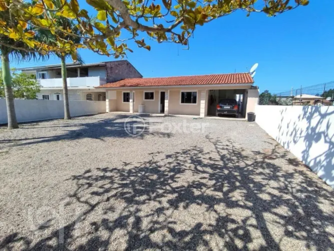 Casa à venda Rua Paulo Manoel dos Santos, Praia do Meio (Ens Brito) - Palhoça