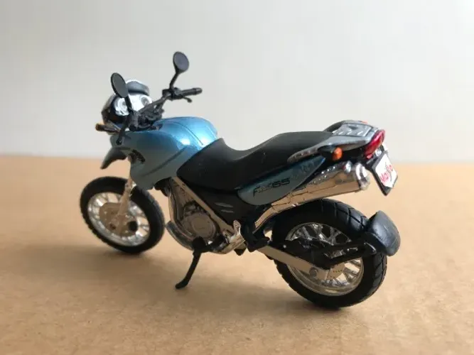 Miniatura BMW F650 GS