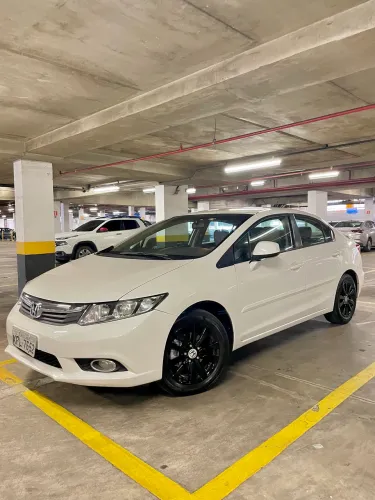 Honda Civic Sedan LXS 1.8/1.8 Flex 16V Aut. 4P 2014