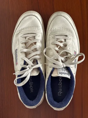 Tênis Reebok club c de couro tamanho 39/40