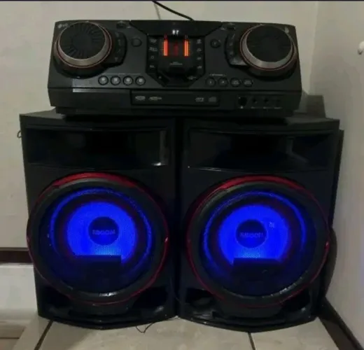 Mini System LG CL87 - 2350W RMS 